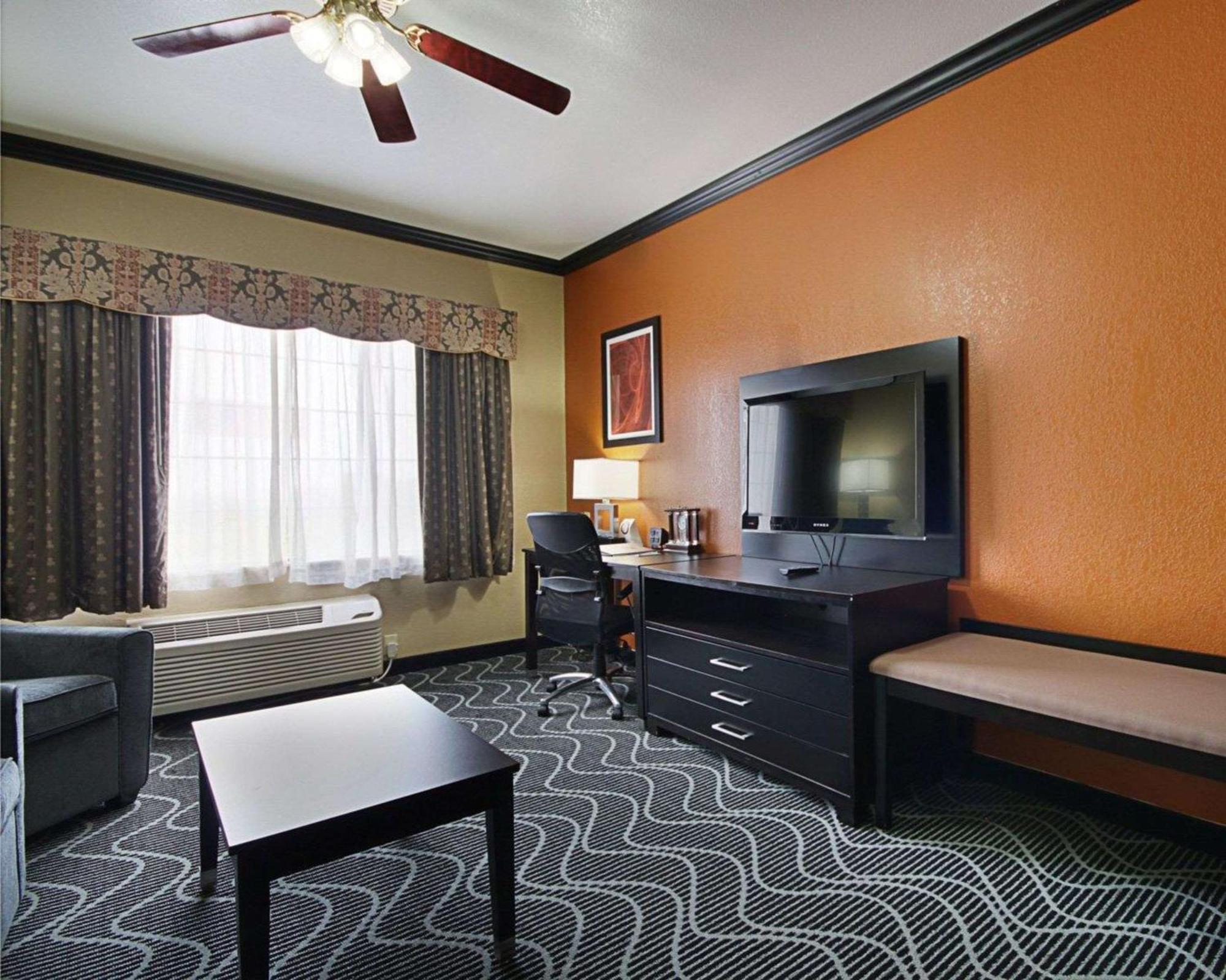 Comfort Suites Lake Ray Hubbard Rowlett Zewnętrze zdjęcie
